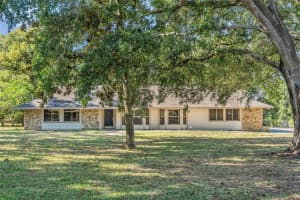 624 HULL ISLAND DRIVE, OAKLAND, FL 34787 - MLS#MFRO6359887