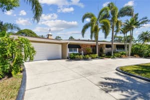 650 POINSETTIA ROAD, BELLEAIR, FL 33756 - MLS#MFRO6359946