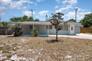 1497 BREEZE LANE, MELBOURNE, FL 32935 - MLS#MFRO6359982