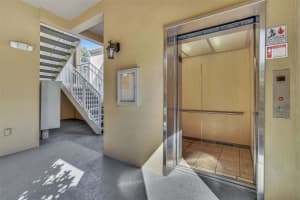 4250 CORRINE DRIVE, ORLANDO, FL 32814 - MLS#MFRO6360108