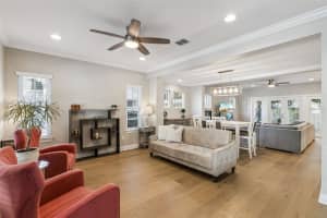 210 HIBISCUS COURT, ORLANDO, FL 32801 - MLS#MFRO6360156