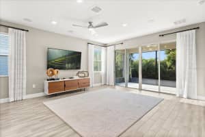 10478 SPRING LAKE DRIVE, CLERMONT, FL 34711 - MLS#MFRO6360311