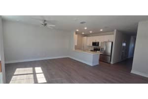 1001 CAROLINE STREET, TAVARES, FL 32778 - MLS#MFRO6360368