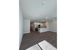 1001 CAROLINE STREET, TAVARES, FL 32778 - MLS#MFRO6360426