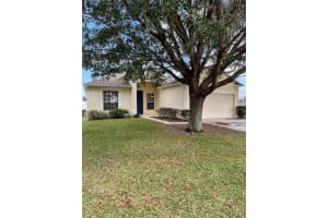 606 Sunset View Dr, DAVENPORT