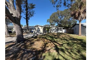 1775 NEW HAMPSHIRE AVENUE, ST PETERSBURG, FL 33703 - MLS#MFRO6360587