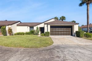 1932 MAPLE CIRCLE, TAVARES, FL 32778 - MLS#MFRO6360819