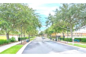 918 CHELSEA DRIVE, DAVENPORT, FL 33897 - MLS#MFRO6360899