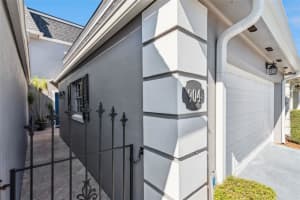 904 HILLARY COURT, ORLANDO, FL 32804 - MLS#MFRO6360932