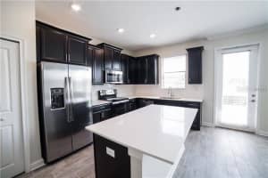 1225 Payne Stewart Dr, DAVENPORT