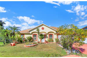 734 COCKATOO COURT, KISSIMMEE, FL 34759 - MLS#MFRO6360990