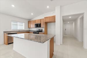 5711 THALIA ROAD, LAKELAND, FL 33810 - MLS#MFRO6361005