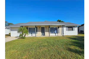 1560 Bahama St, TITUSVILLE