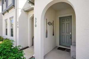 370 CAPTIVA DRIVE, DAVENPORT, FL 33896 - MLS#MFRO6361069