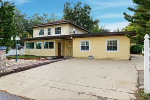 2712 CRYSTAL LAKE DRIVE, ORLANDO, FL 32806 - MLS#MFRO6361187