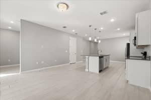 1944 CHICKASAW BOULEVARD, DAVENPORT, FL 33837 - MLS#MFRO6361234