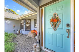 1014 PINE TREE DRIVE, EUSTIS, FL 32726 - MLS#MFRO6361271