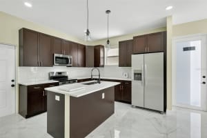 4248 26TH AVENUE, VERO BEACH, FL 32967 - MLS#MFRO6361394