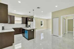 4248 26TH AVENUE, VERO BEACH, FL 32967 - MLS#MFRO6361394