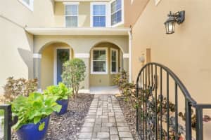 2833 SHADY WILLOW LANE, OVIEDO, FL 32765 - MLS#MFRO6361475