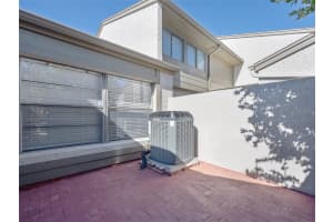 471 MEADOWOOD BOULEVARD, FERN PARK, FL 32730 Sold 04/16/26