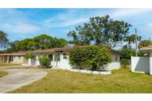 2363 68TH AVE S, ST PETERSBURG, FL 33712 - MLS#MFRO6361495