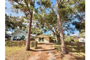 6396 29TH STREET, ST PETERSBURG, FL 33702 - MLS#MFRO6361541