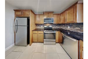 1424 LIZ LANE, KISSIMMEE, FL 34744 - MLS#MFRO6361553