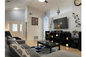 1020 VERNON LOOP, OVIEDO, FL 32765 - MLS#MFRO6361569