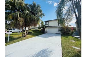 9928 218TH TERRACE, CUTLER BAY, FL 33190 - MLS#MFRO6361646