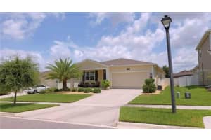 4858 MAGNETITE LOOP, MOUNT DORA, FL 32757 Sold 12/22/25