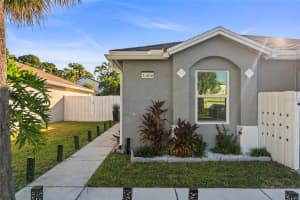 1406 RED APPLE LANE, WEST PALM BEACH, FL 33415 - MLS#MFRO6361684