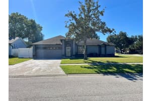 947 WAGES WAY, ORLANDO, FL 32825 - MLS#MFRO6361912