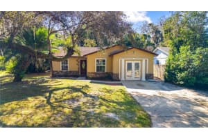 8 WOOD STREET, OVIEDO, FL 32765 - MLS#MFRO6362019