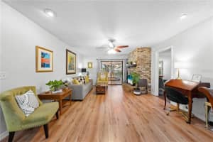 8 WOOD STREET, OVIEDO, FL 32765 - MLS#MFRO6362019