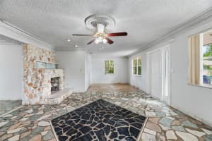 5735 HAYES STREET, HOLLYWOOD, FL 33021 - MLS#MFRO6362092