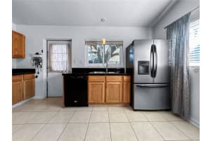 608 NELSON STREET, TAVARES, FL 32778 - MLS#MFRO6362183