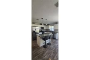 401 ROBERT AVENUE, WINTER HAVEN, FL 33880 - MLS#MFRO6362338