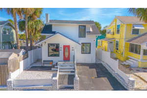 207 OLEANDER AVENUE, DAYTONA BEACH, FL 32118 - MLS#MFRO6362367