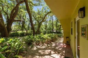 5789 APOPKA VINELAND ROAD, ORLANDO, FL 32818 - MLS#MFRO6362376