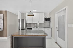 7616 MANDARIN DRIVE, ORLANDO, FL 32819 - MLS#MFRO6362379