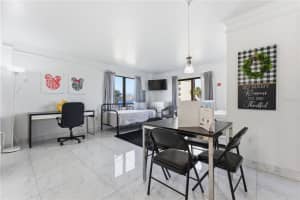 6165 CARRIER DRIVE, ORLANDO, FL 32819 - MLS#MFRO6362405