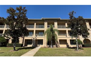 901 Charo Pkwy #735, DAVENPORT