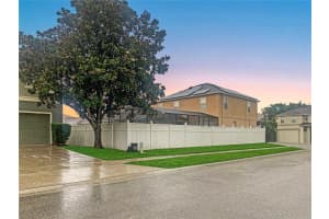 11932 OLD GLORY DRIVE, ORLANDO, FL 32837 - MLS#MFRO6362480