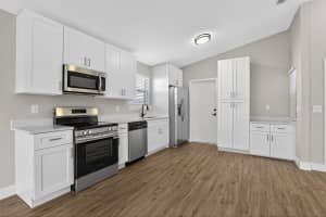 5444 BLUEBERRY DRIVE, ORLANDO, FL 32811 - MLS#MFRO6362495