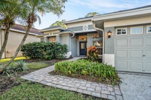 10711 TAVISTOCK DRIVE, TAMPA, FL 33626 - MLS#MFRO6362497