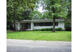 631 34TH TERRACE, GAINESVILLE, FL 32607 - MLS#MFRO6362501