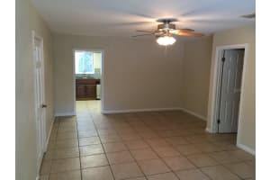 631 34TH TERRACE, GAINESVILLE, FL 32607 - MLS#MFRO6362501