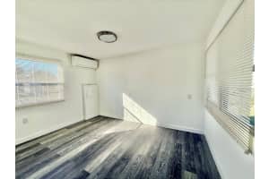 805 LIVE OAK STREET, WILDWOOD, FL 34785 - MLS#MFRO6362600