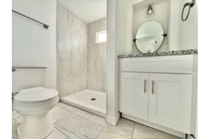 805 LIVE OAK STREET, WILDWOOD, FL 34785 - MLS#MFRO6362600